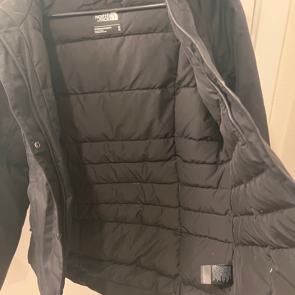 The north face down parka - Picture 6 of 7